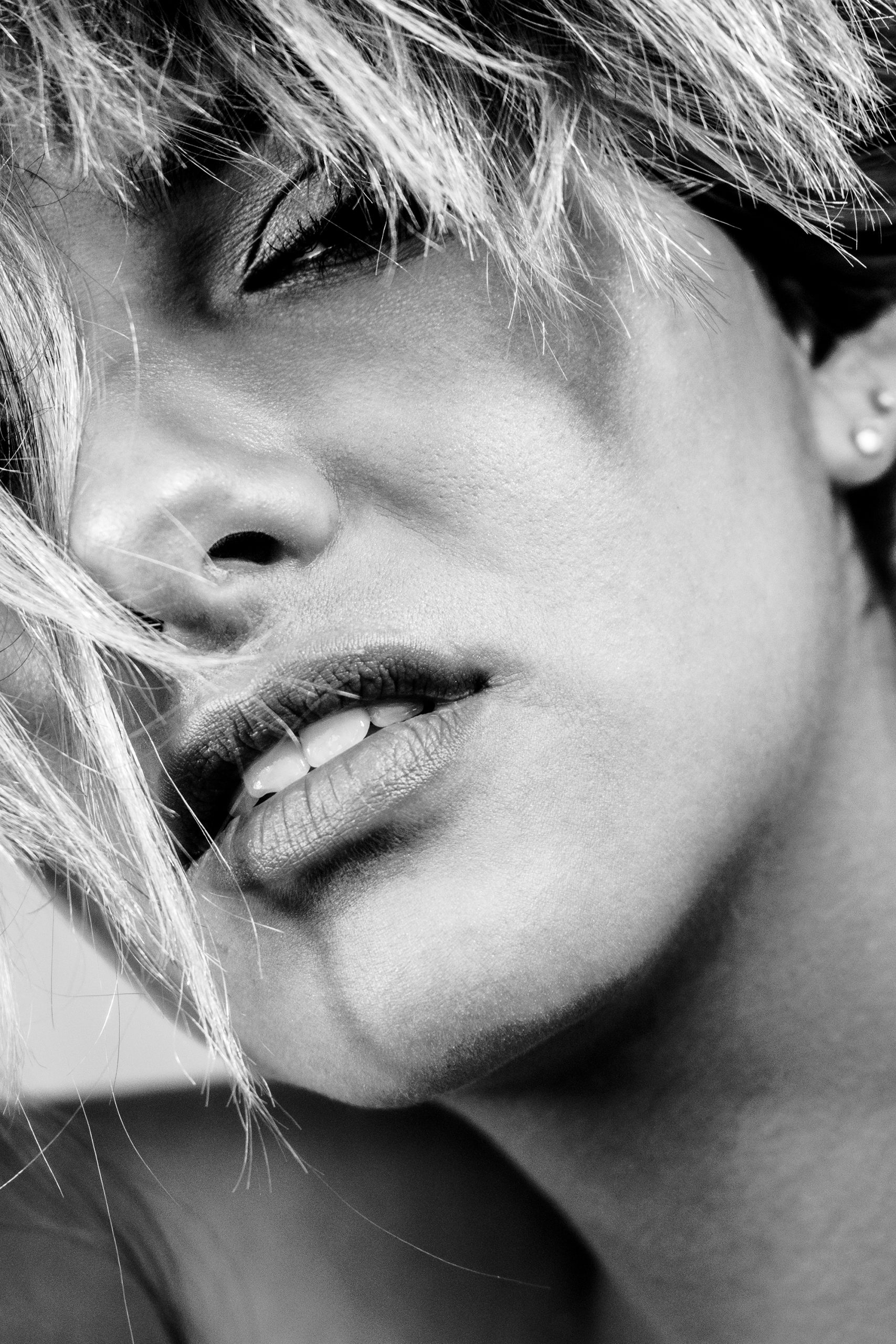 Fragrance of Desire - by Gregory Jacquelin